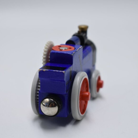 Fergus Tractor Thomas the Train Tank Engine Wooden Railway Friends Blue 2003 - Picture 7 of 8